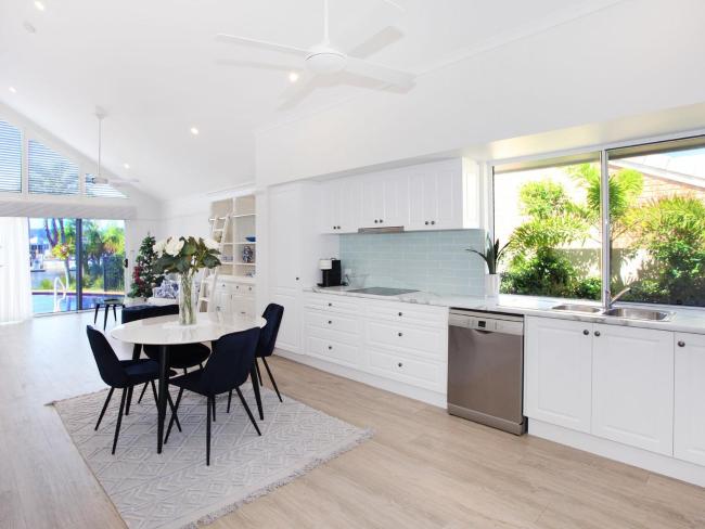 PART OF HOUSE Two Bedroom Waterfront Hamptons Home with shared Pool and Pontoon Images_4