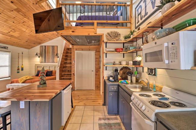 Pet-Friendly Studio with Loft and Mountain Views! Images_3