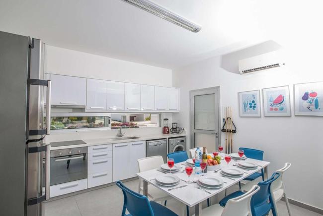 The Zorba 2 Images_2