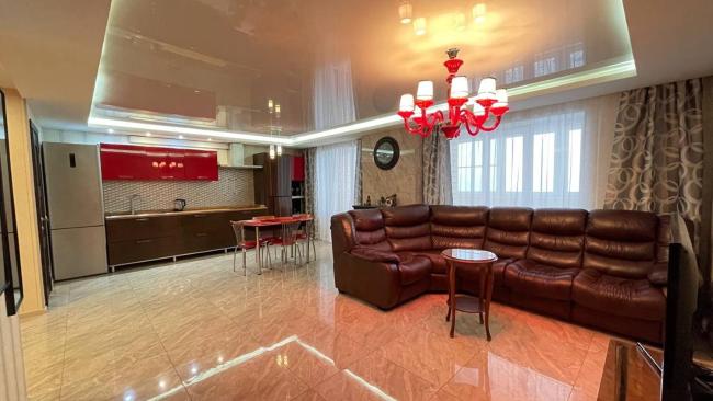 Толстой Red Images_1