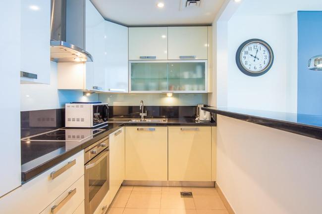 Jlt Bonnington Tower 1 Br Apartment Lake View Images_2