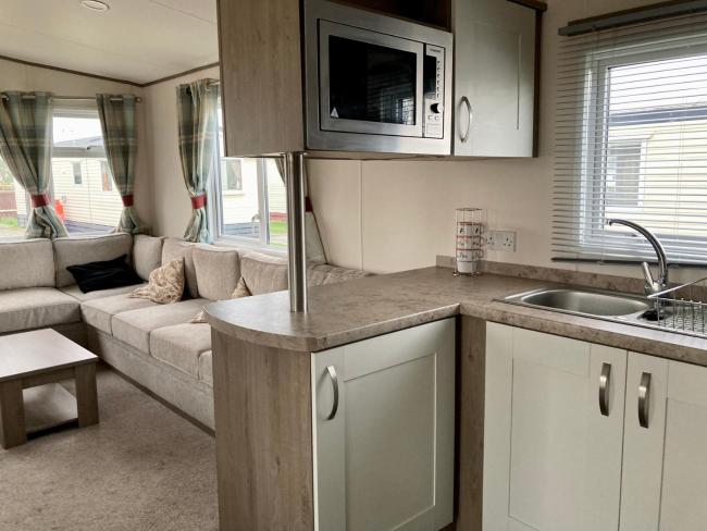 Spacious Family Static Caravan in Morecambe Bay Images_3