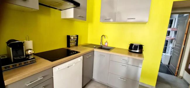 Appartement d'une chambre avec piscine partagee jardin clos et wifi a Vitrolles Images_2