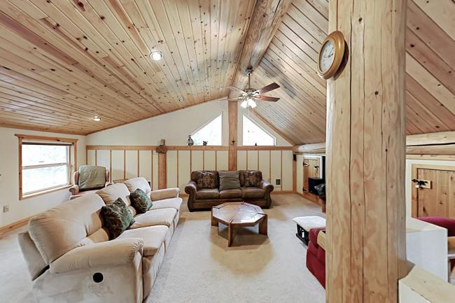 Log Cabin Dreams Images_3