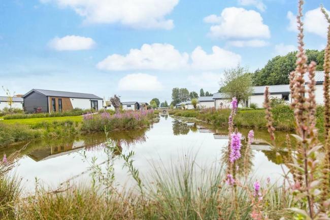 Brandnew family chalet close to Den Bosch Images_1