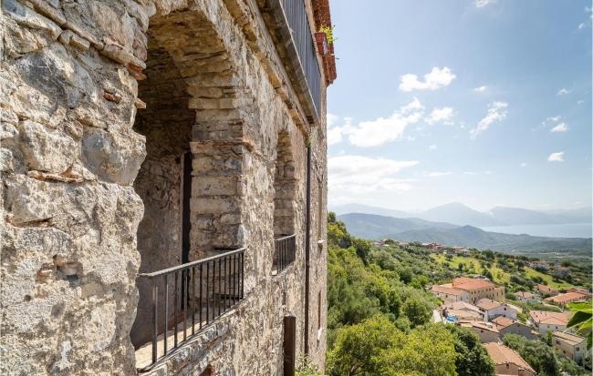 Amazing apartment in Roccagloriosa with WiFi and 1 Bedrooms Images_5