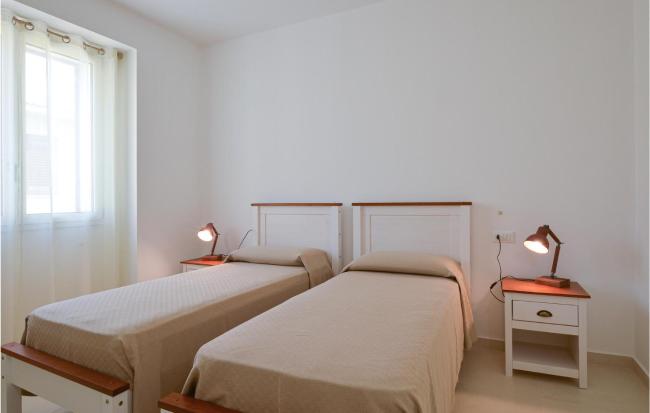 Awesome apartment in Menfi with 3 Bedrooms and WiFi Images_5