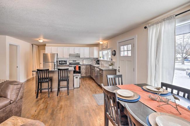 Quaint Albion Duplex with Easy River Access! Images_3