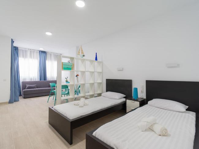 Studio next to Las Canteras beach - Wifi Images_2
