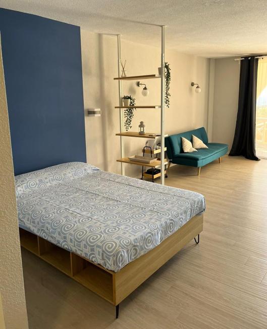 Studio with large terrace and spectacular views Images_3