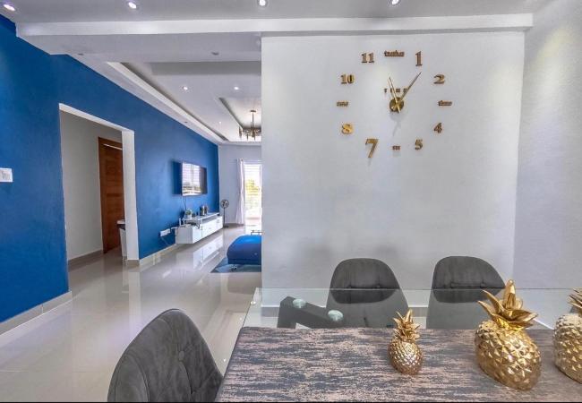 Gaurysplace. Exclusive Apt w/ Private terrace, jacuzzi, BBQ, wifi and more. Images_3