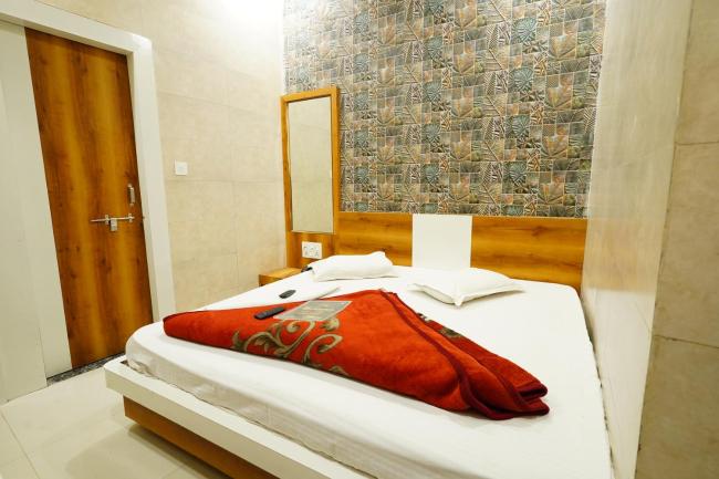 Hotel New Sundaram 150 Mtrs from Dargah Images_4
