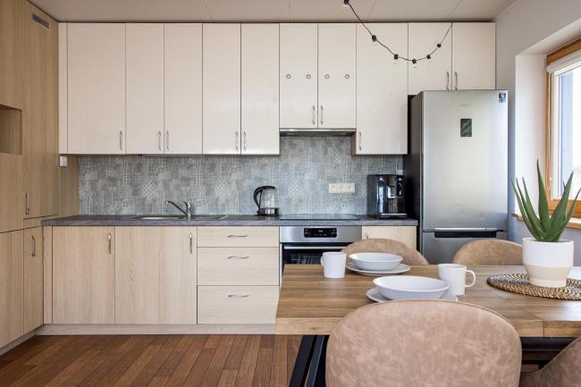 VIEW POINT APT@City Center+PKG, By Cohost Images_1