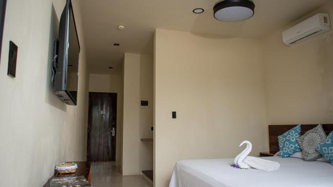 Moonshine Tulum Hotel & Hostel Images_3