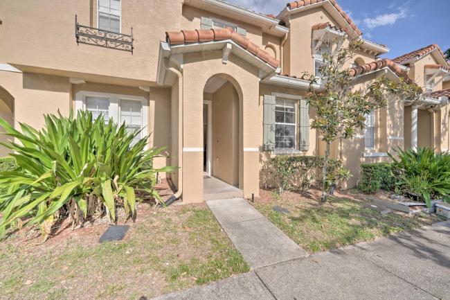 Kissimmee Home with Pool Access 3 Mi to Disney Images_1