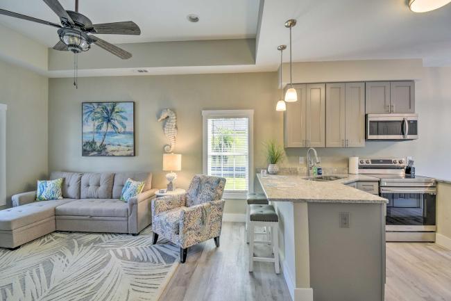 Inviting Home Less Than 2 Mi to Ocean Isle Beach Pier Images_5