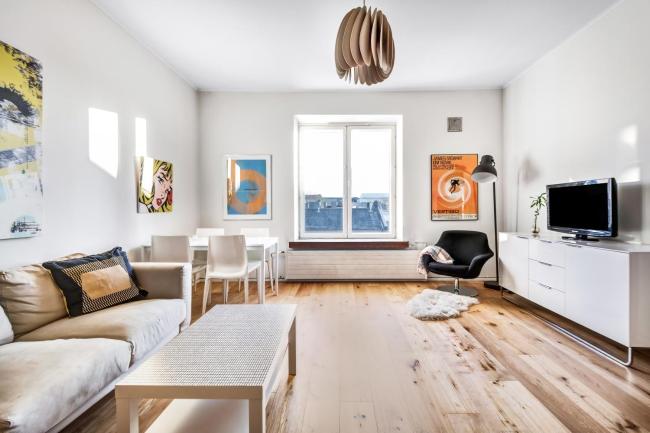 WeHost 1BR Scandinavian Style Top Floor Apartment Images_2