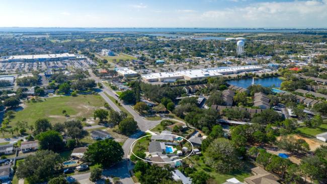 Fully Remodeled Pool Home Less than 5 Miles to Beach home Images_2