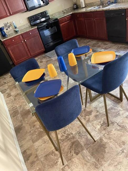 Entire Luxe Smart Home 3BR 2.5 Bath Mins From Six Flags Images_2