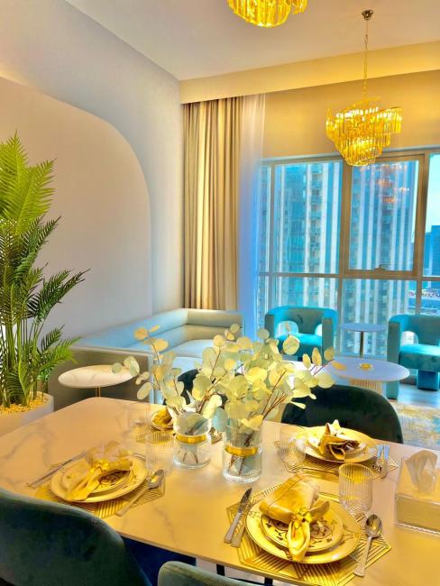 FIRST CLASS 2BR with Burj Khalifa & Downtown view Images_2