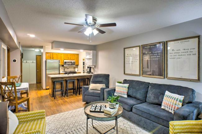 Walk-In Condo with 2 Pools, Deck 1 Mi to SDC! Images_2