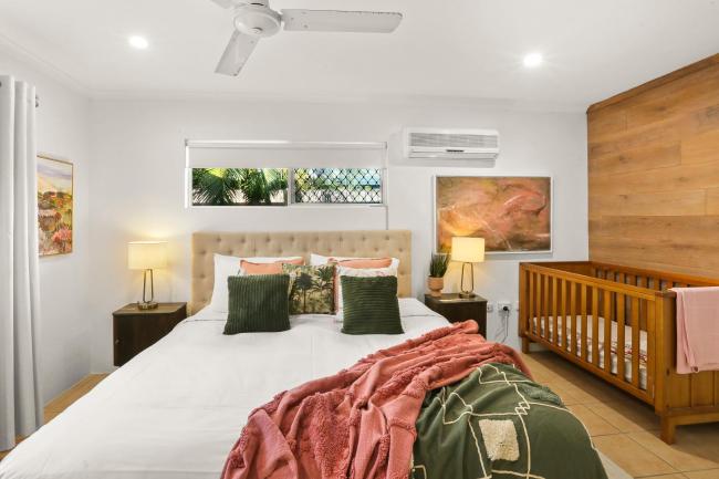 Wait-a-While - Family Getaway with Heated Pool Images_2