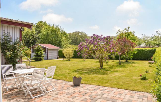 Stunning home in Simrishamn with 2 Bedrooms Images_1