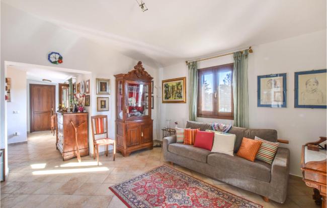 Stunning home in Sorso with WiFi and 1 Bedrooms Images_2