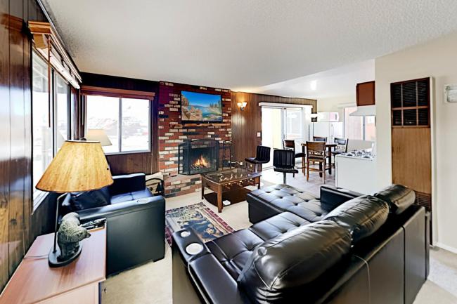 Meadow-Front Metcalf Bay Gem Images_3