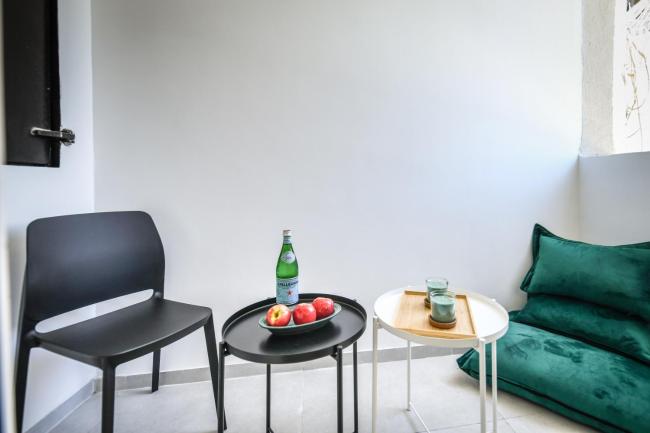 Charming 1BR Apartment with Mamad in Florentin by Sea N' Rent Images_4