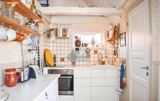 Nice home in Svängsta with WiFi and 3 Bedrooms Images_1