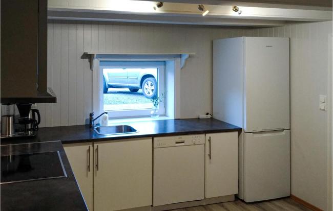 Amazing apartment in Kristiansand with WiFi and 2 Bedrooms Images_2