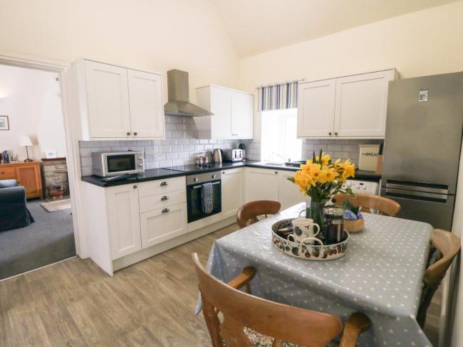 Silver Birches Images_5