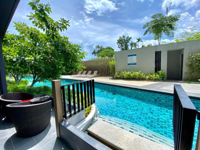 access pool 2br 3pool condo walk 10min beach Images_1