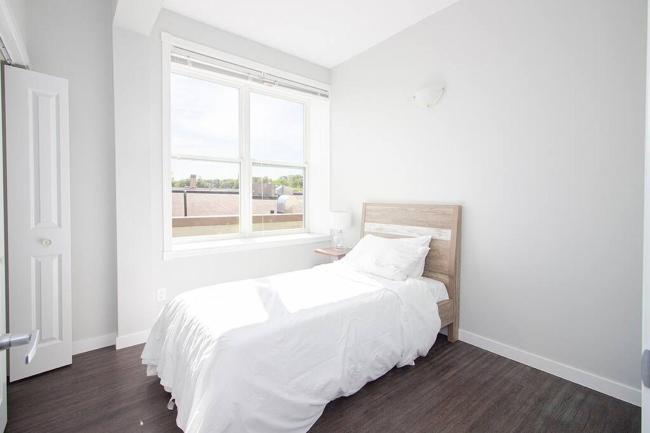 Cozy 2 br apt with free parking in St Boniface Images_4