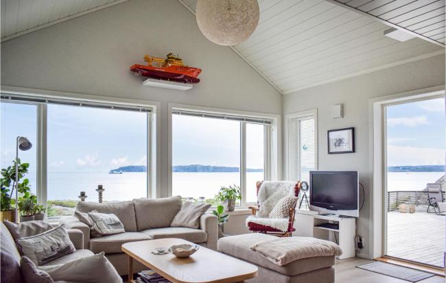 Nice Home In Sveio With House Sea View Images_2