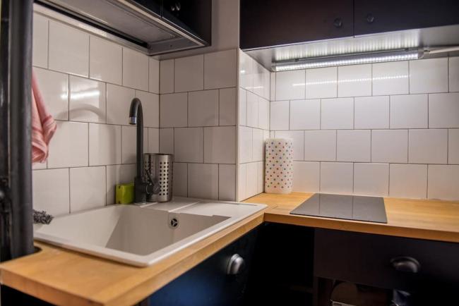 CALDERON - Studio in Centre at Universitate & Old Town Images_5