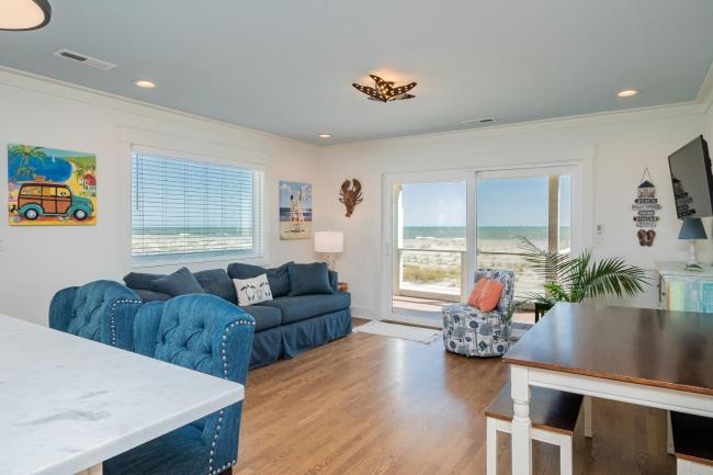 On Turtle Time by Oak Island Accommodations Images_1