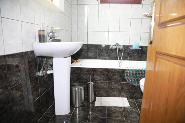 Lemon tree house Images_5