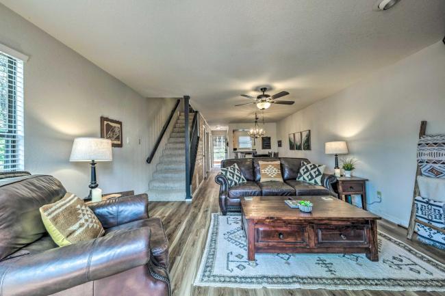 Rustic Ruidoso Retreat Near Shops and Mountains! Images_2
