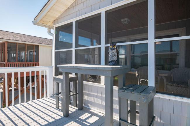 Changes In Attitudes by Oak Island Accommodations Images_4