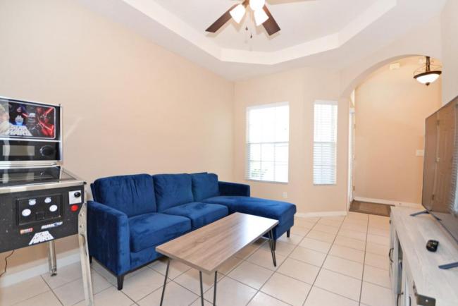 Minnie's Hideaway Images_2