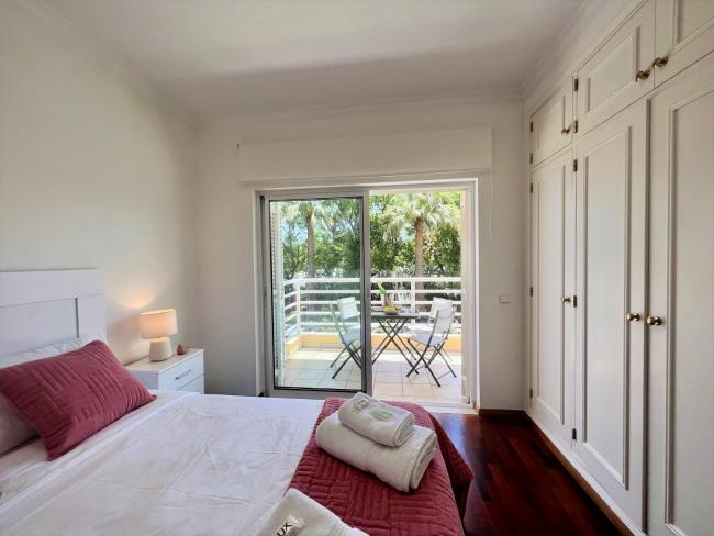 Vilamoura Central 2 With Pool by Homing Images_4