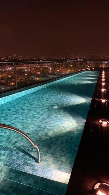 Modern apartment pool and swim Images_2