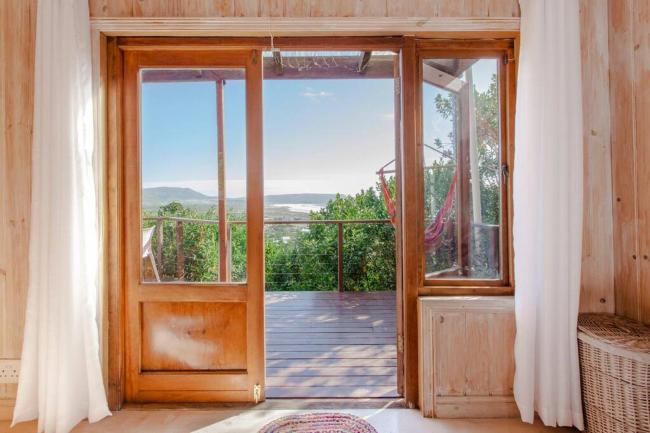 Beachscape- Waves,Views & WIFI - Noordhoek's best! Images_2