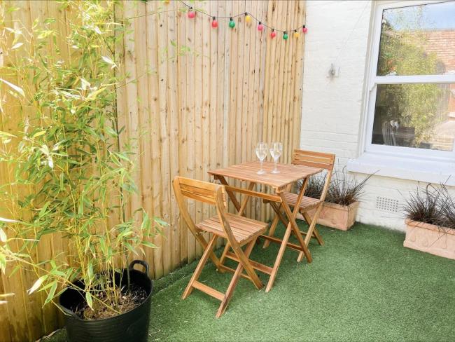 Quayside Cottage - Stone's Throw From Poole Quay Images_3