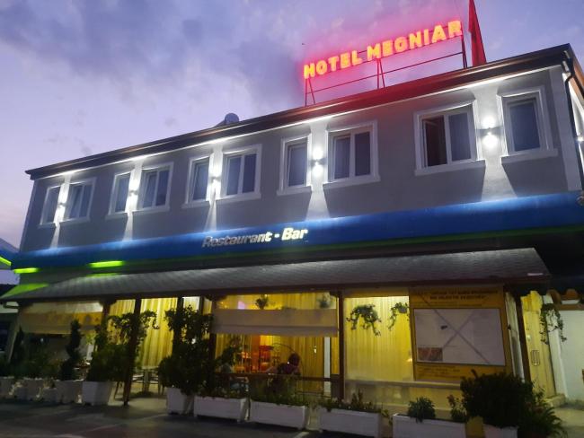 HOTEL MEGNIAR Images_3