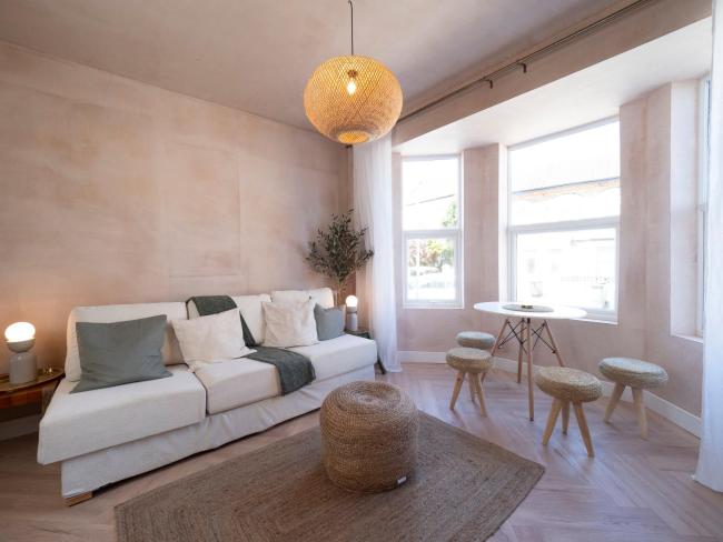 Flat 1 - Delightfully restored apartment close to the sea Images_4