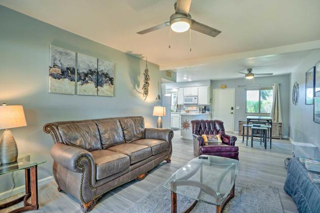Borrego Springs Condo with Grills and Pool Access Images_3