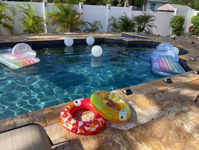 Tranquil 3br House Wpool Min From Hollywood Beaches Images_1